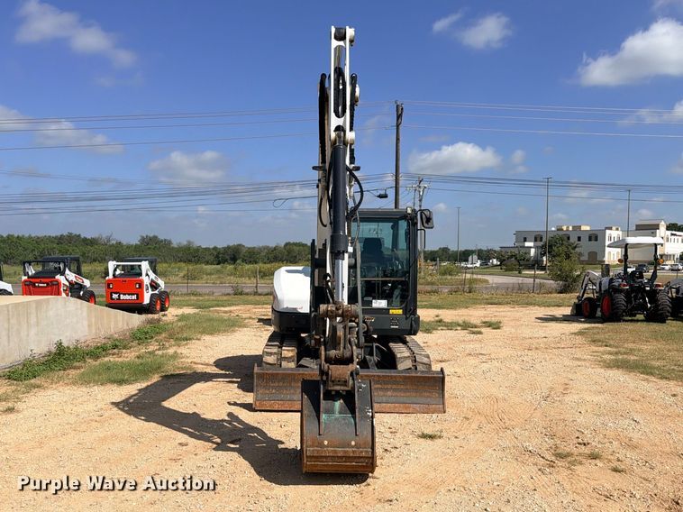 2023 Bobcat E88 R2-Series Mini Excavator - photo 2