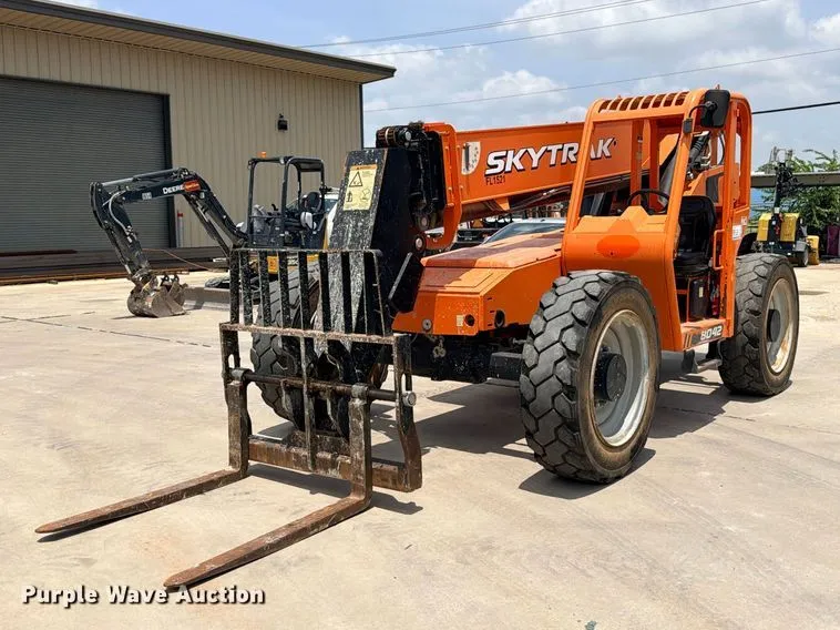 2020 JLG SkyTrak 8042 Telehandler