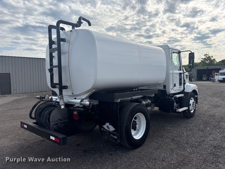 2023 Mack MD Water Truck - photo 5