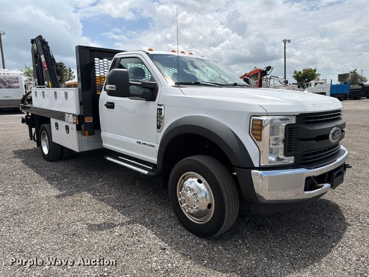 2019 Ford F550 Super Duty Utility / Service Truck - photo 3