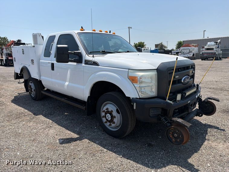 2014 Ford F250 Super Duty Ext. Cab Utility Bed Pickup Truck - photo 3