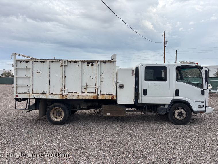 2011 Isuzu NRR Crew Cab Dump Truck - photo 4