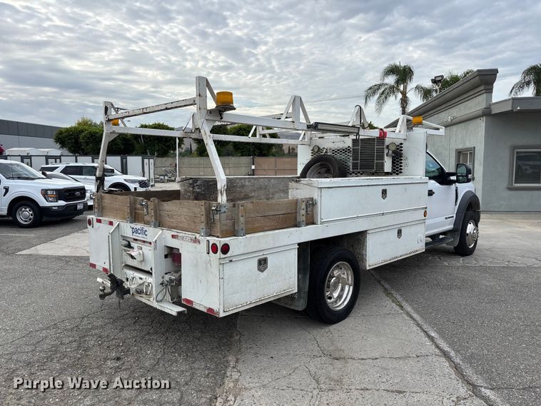 2019 Ford F450 Super Duty Flatbed Truck - photo 5