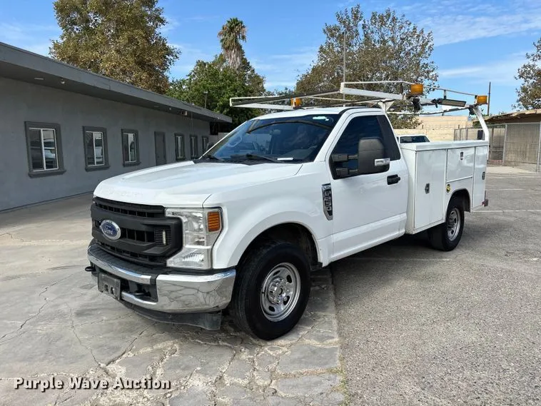 2020 Ford F250 Super Duty Utility Bed Pickup Truck