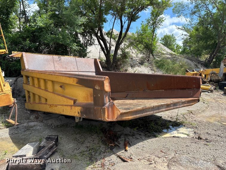 Caterpillar 769C Haul Truck Bed - photo 5