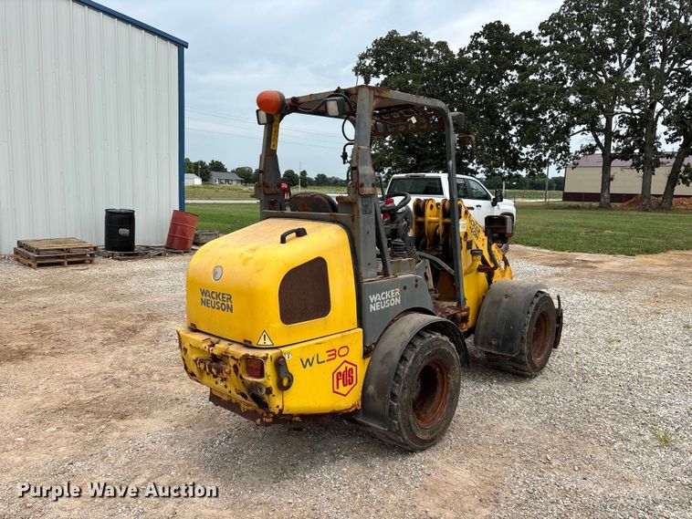 2011 Wacker Neuson WL 30 Wheel Loader - photo 5