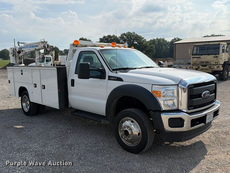 2015 Ford F550 Utility / Service Truck - photo 3