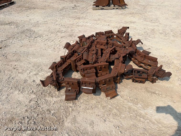 Trencher Chain - photo 2
