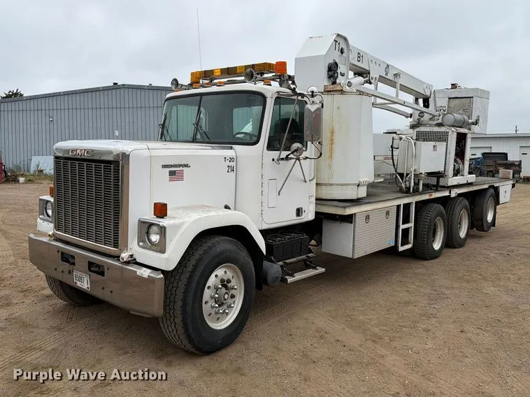 1988 GMC General Under Bridge Inspection Truck
