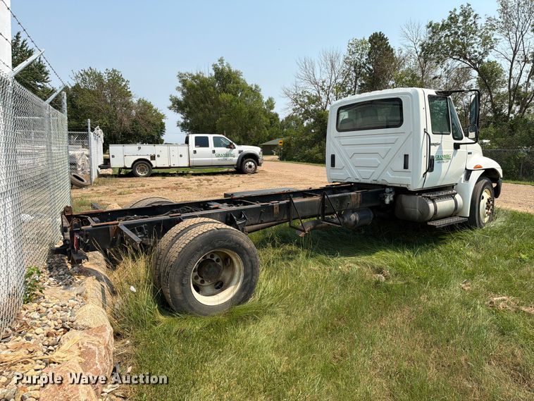 2012 International 4300 Truck Cab And Chassis - photo 5