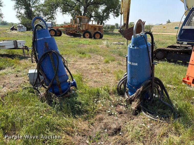 0 (2) Sulzer XFP105J-CB2-PE860/4 Pumps - photo 4