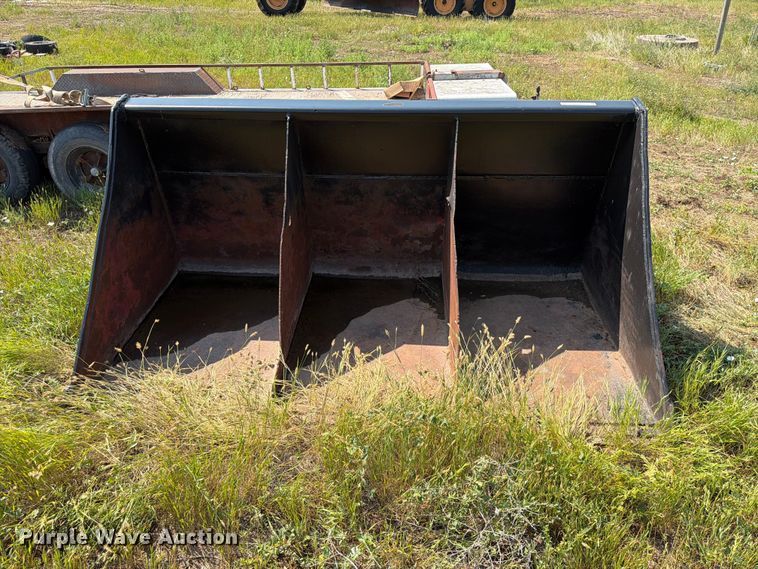 Wheel Loader Bucket - photo 2