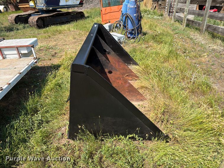 Wheel Loader Bucket - photo 4