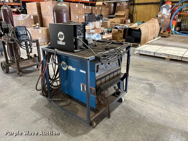 Miller Dimension 302 Welder