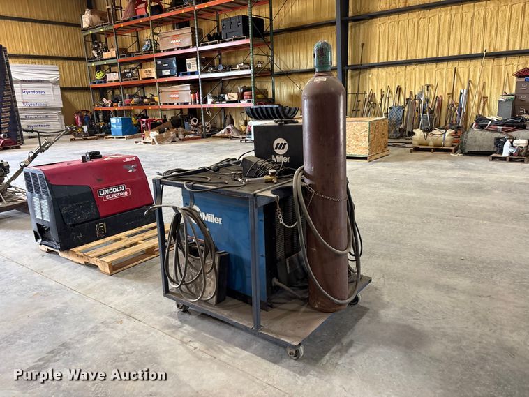 Miller Dimension 302 Welder - photo 4
