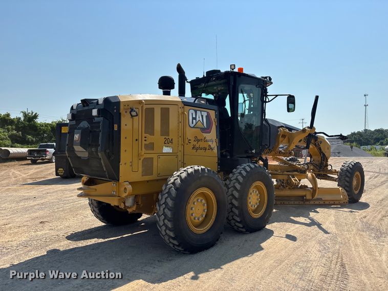 2020 Caterpillar 150 Motor Grader - photo 5