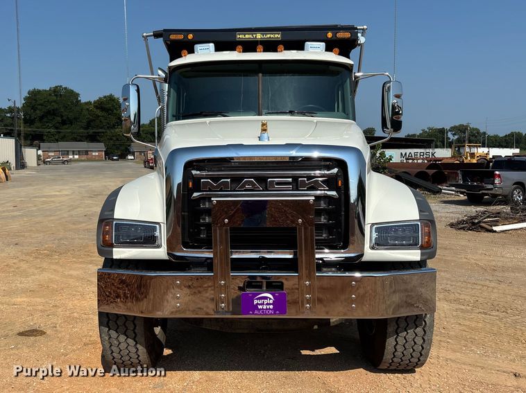 2026 Mack Granite Dump Truck - photo 2