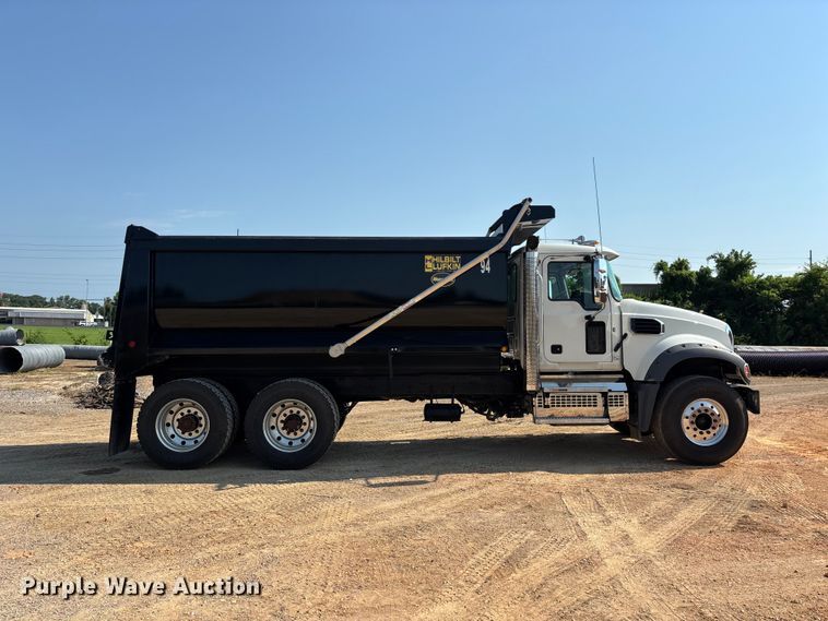 2026 Mack Granite Dump Truck - photo 4