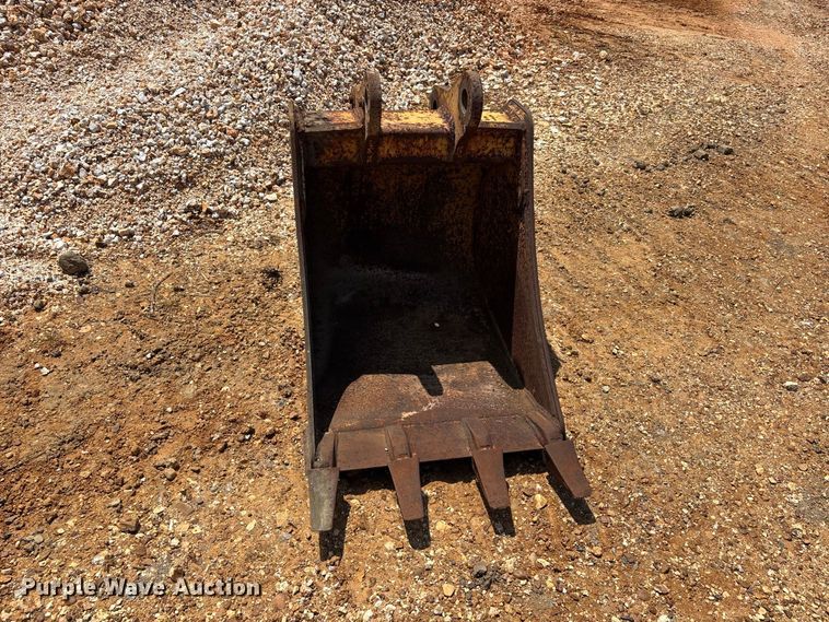 (3) Excavator Buckets - photo 3