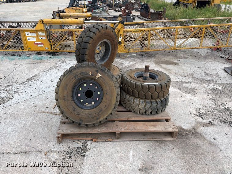 (6) Tires And Wheels - photo 2