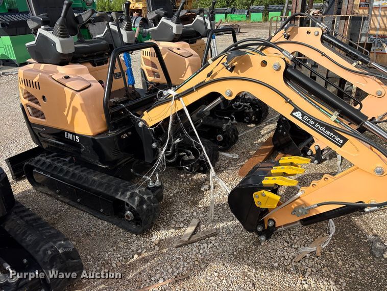 2024 Erie EM15 Mini Excavator - photo 4