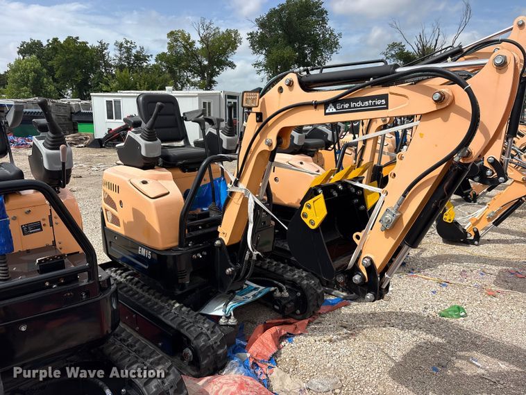 2024 Erie EM15 Mini Excavator - photo 4