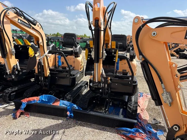 2024 Erie EM15 Mini Excavator