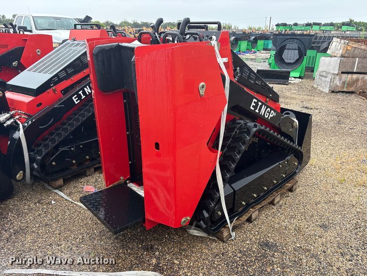 Erie SCL850 Compact Utility Loader - photo 5