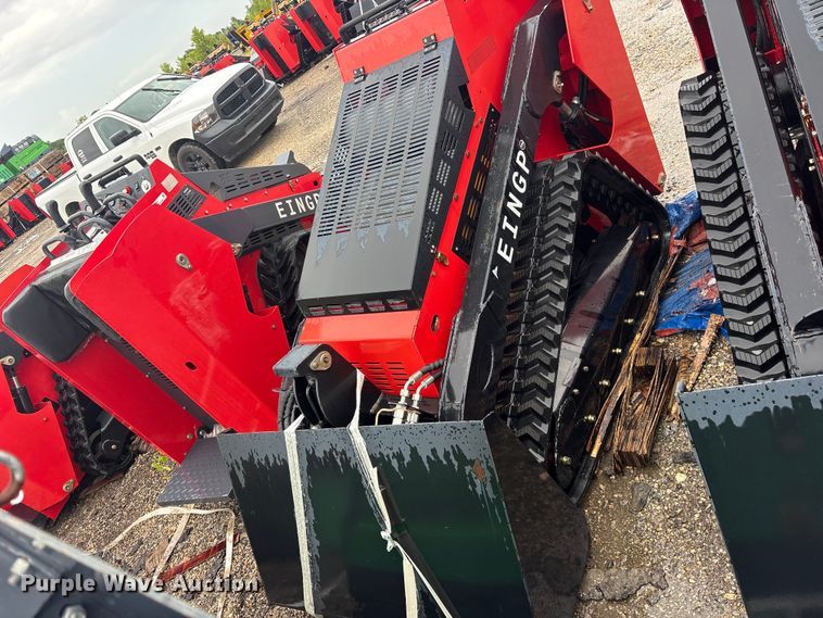 2024 Erie SCL850 Compact Utility Loader - photo 2