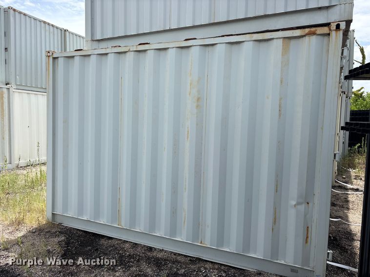 Shipping Container - photo 3