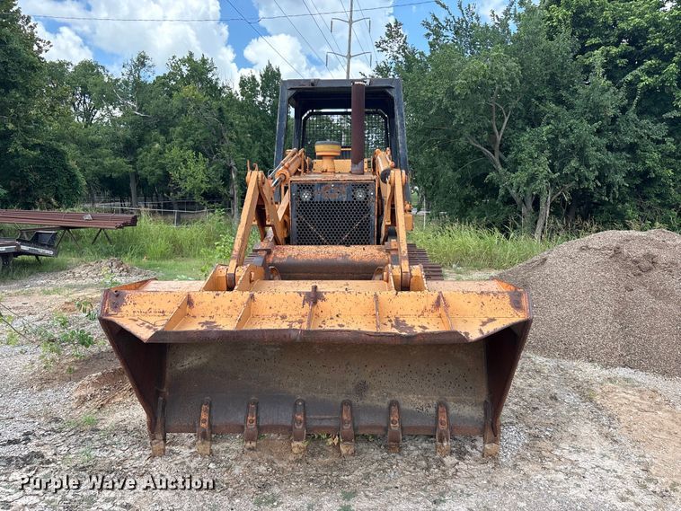1982 Case 1450B Track Loader - photo 2