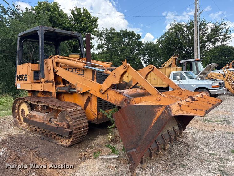1982 Case 1450B Track Loader - photo 3