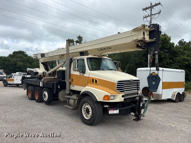 2006 Sterling L8500 Series Crane Truck - photo 3