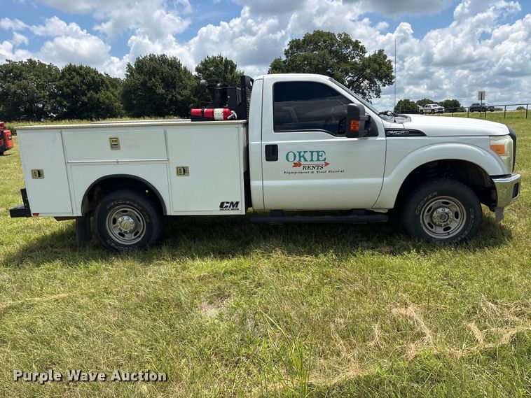 2013 Ford F250 Super Utility Bed Pickup Truck - photo 4