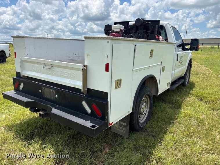2013 Ford F250 Super Utility Bed Pickup Truck - photo 5