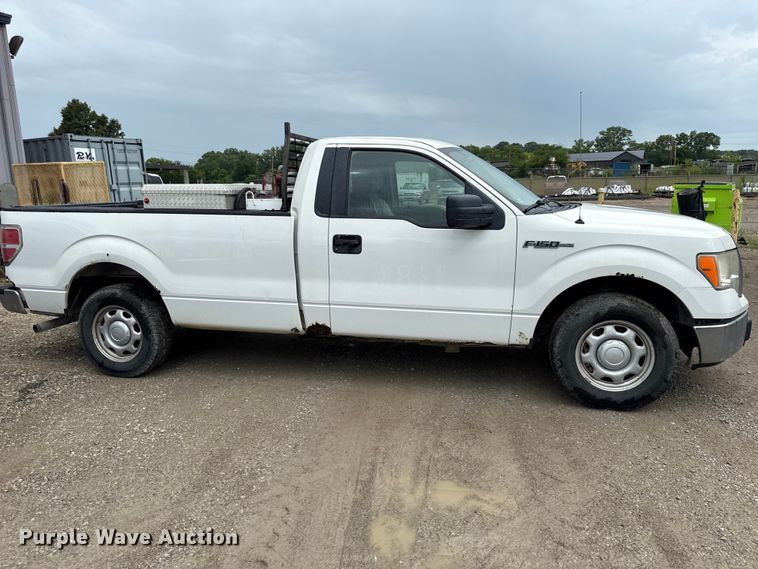 2011 Ford F150 XL Pickup Truck - photo 4