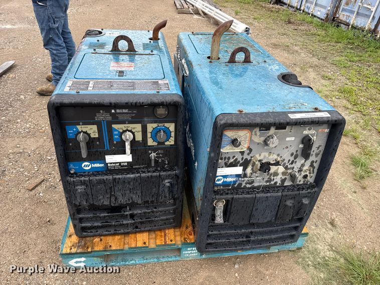 (2) Miller Welder/Generators - photo 2