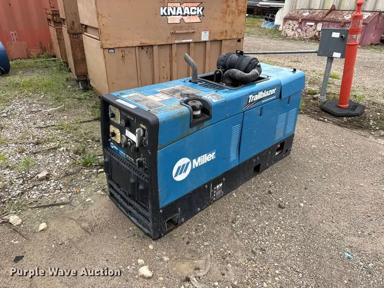 Miller Trailblazer 302 Air Pak Welder/Generator