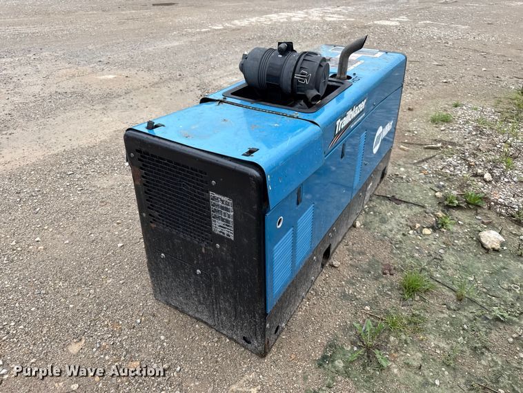 Miller Trailblazer 302 Air Pak Welder/Generator - photo 4