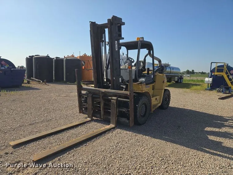Caterpillar P17500 Forklift