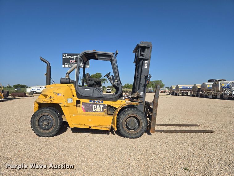 Caterpillar P17500 Forklift - photo 4