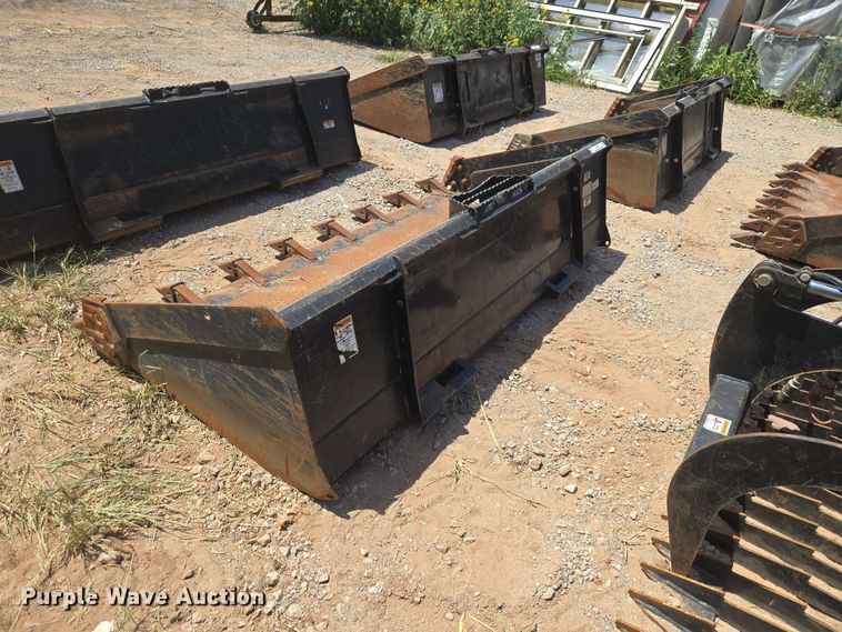 Paladin Skid Steer Bucket - photo 5