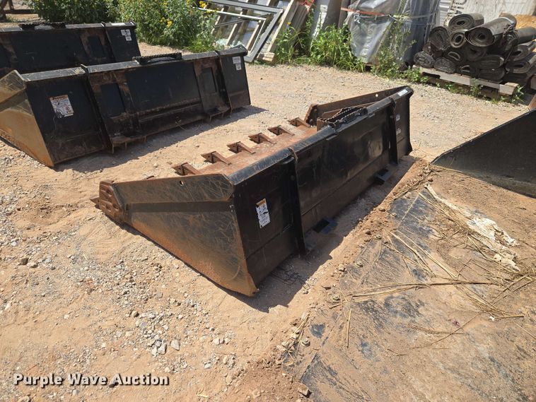 Skid Steer Bucket - photo 5