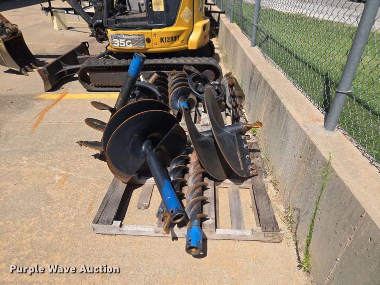Compact Utility Loader Augers - photo 5
