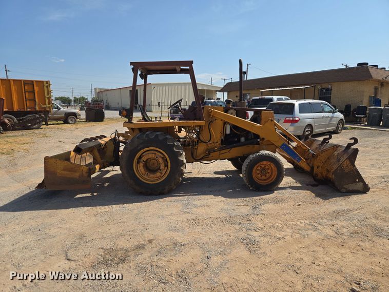1987 Case 480E Landscape Tractor - photo 4