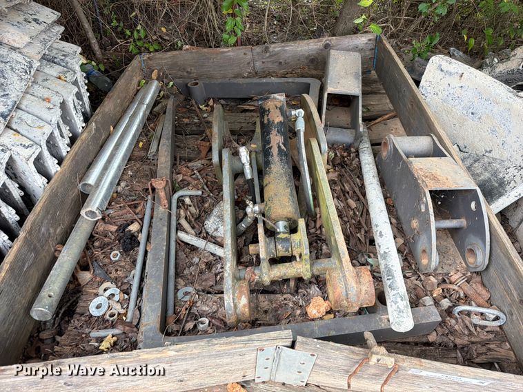 Mini Excavator Thumb - photo 2