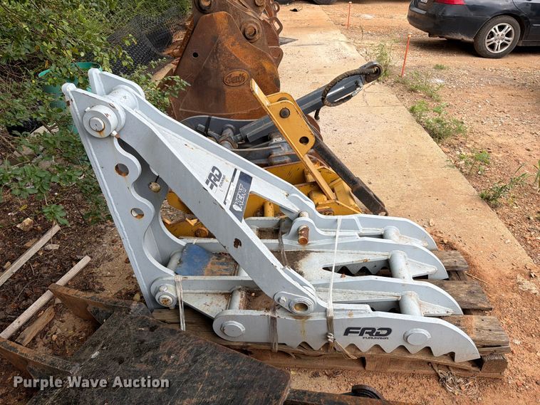 Furukawa MT40x55 Excavator Hydraulic Thumb - photo 2