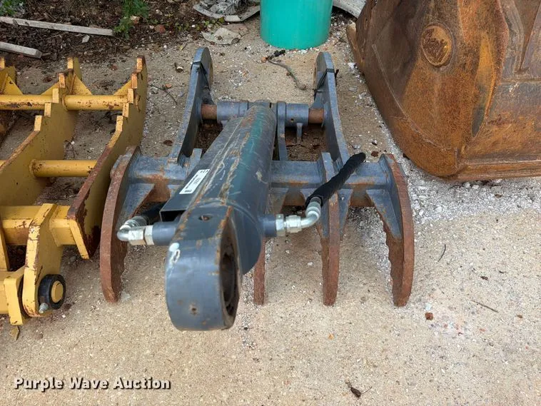 Strickland Excavator Hydraulic Thumb
