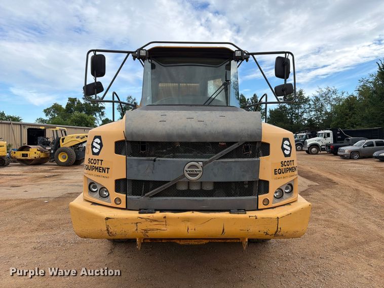 2012 Volvo A25F Articulated Haul Truck - photo 2