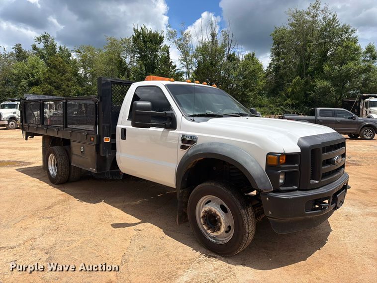 2010 Ford F-550 Flatbed Truck - photo 3